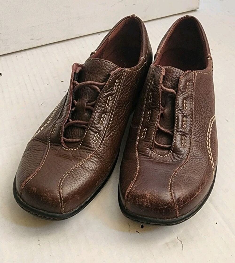 Clarks Shoes Womens 9.5 M Viola Walking Casual Oxfords 84706 Brown Leather